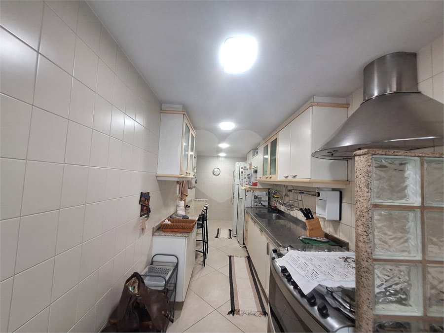 Apartamento à venda com 4 quartos, sendo 1 suíte,  em Tijuca, Rio de Janeiro, RJ