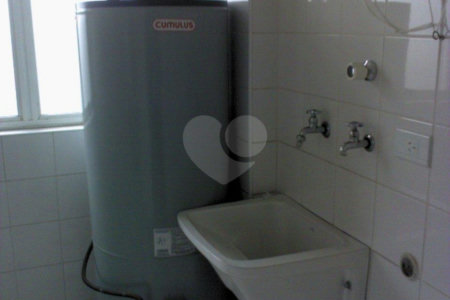 Apartamento à venda com 3 suítes em Vila Suzana, São Paulo, SP