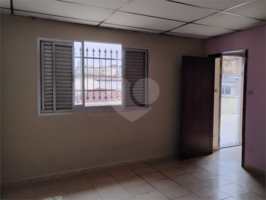 Sobrado à venda com 3 quartos, sendo 1 suíte,  em Jardim Jabaquara, São Paulo, SP