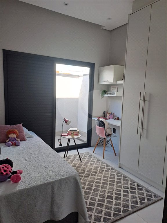 Casa à venda com 3 quartos, sendo 1 suíte, em Village Moutonnée, Salto, SP