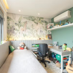 Apartamento à venda com 4 quartos, sendo 3 suítes,  em Jardim das Acácias, São Paulo, SP