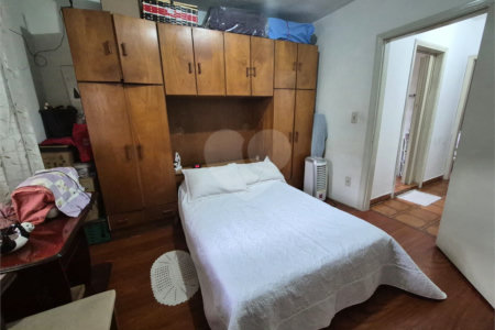 Sobrado à venda com 2 quartos em Vila Tiradentes, São Paulo, SP