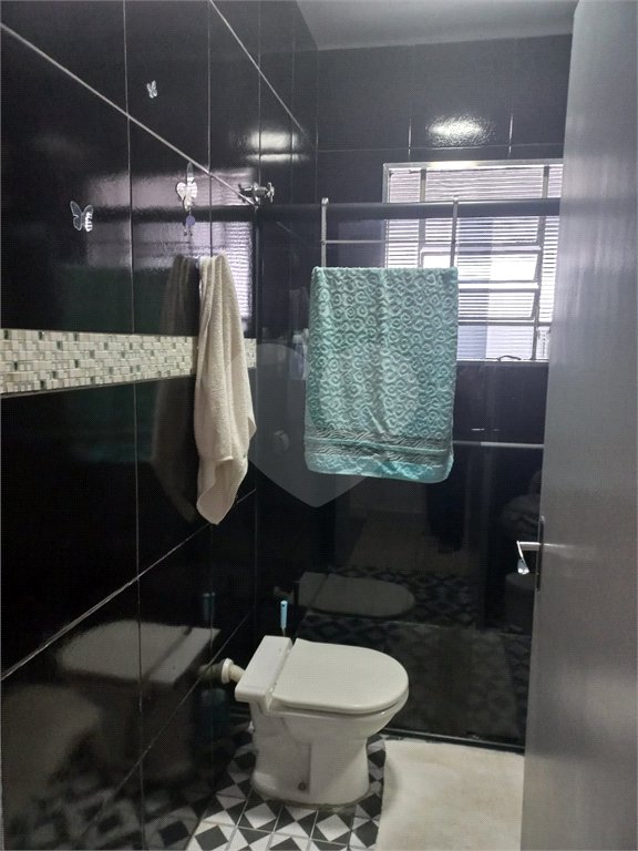 Casa Térrea à venda com 3 quartos, sendo 1 suíte,  em Vila Oliveira, Mogi das Cruzes, SP