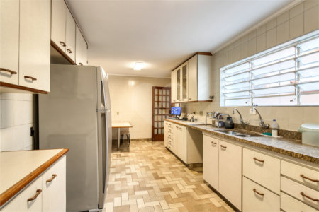 Casa à venda ou para alugar com 3 quartos, sendo 1 suíte,  em Brooklin Velho, São Paulo, SP