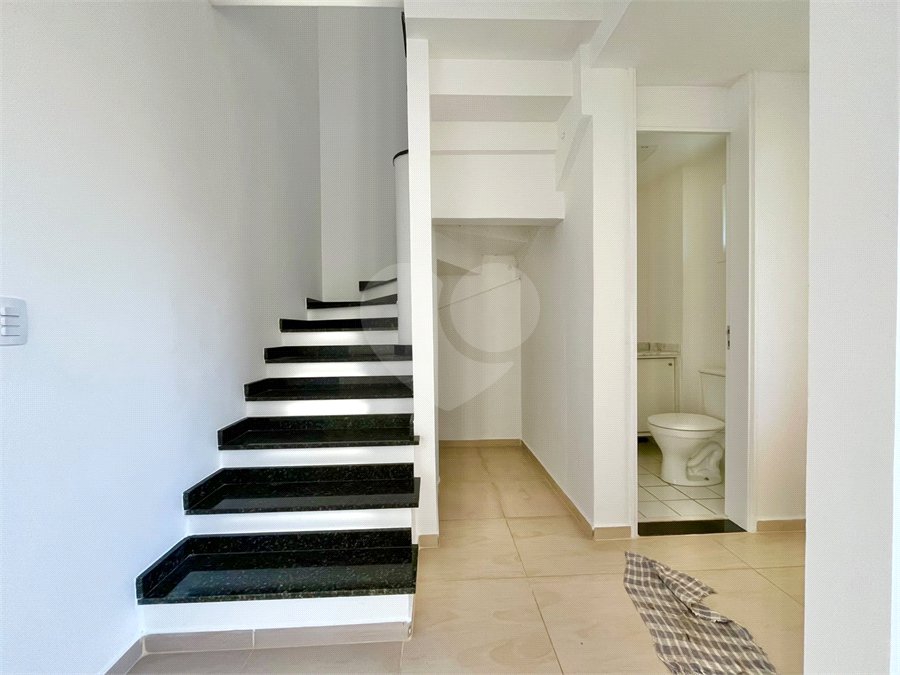 Casa à venda com 3 quartos no condomínio Residencial Villa Flora, Votorantim - SP