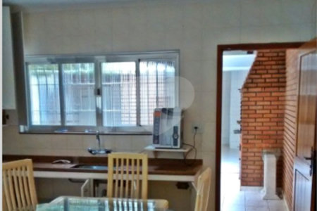 Sobrado à venda com 3 quartos, sendo 1 suíte, em Vila Medeiros, São Paulo, SP