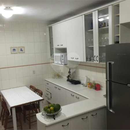Casa à venda com 3 quartos, sendo 1 suíte,  em Vila Gustavo, São Paulo, SP