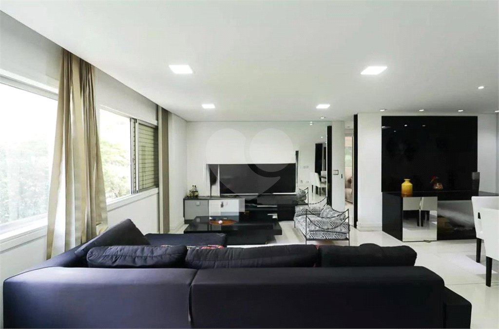Apartamento à venda com 3 quartos, sendo 1 suíte, em Santana, São Paulo, SP