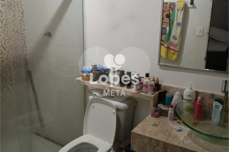 Chácara à venda com 5 quartos, sendo 3 suítes, em Loteamento Residencial Vista Linda, São José dos Campos, SP