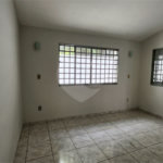 Casa à venda com 2 quartos, sendo 1 suíte, em Vila Suconasa, Araraquara, SP