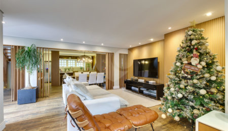 Casa à venda com 5 quartos, sendo 3 suítes, em Alto da Boa Vista, São Paulo, SP