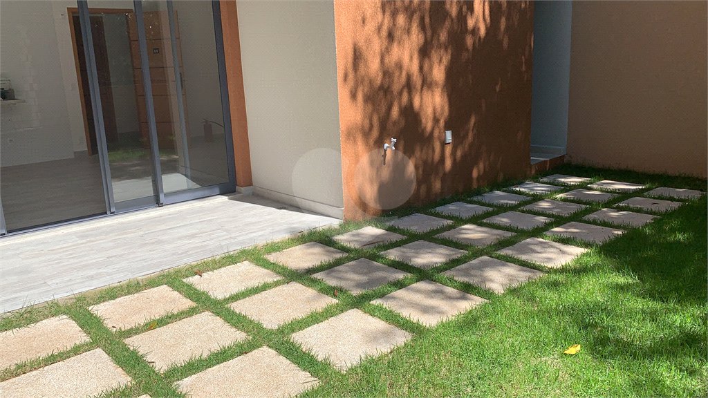 Apartamento à venda com 2 quartos, sendo 1 suíte,  em Alto da Boa Vista, São Paulo, SP