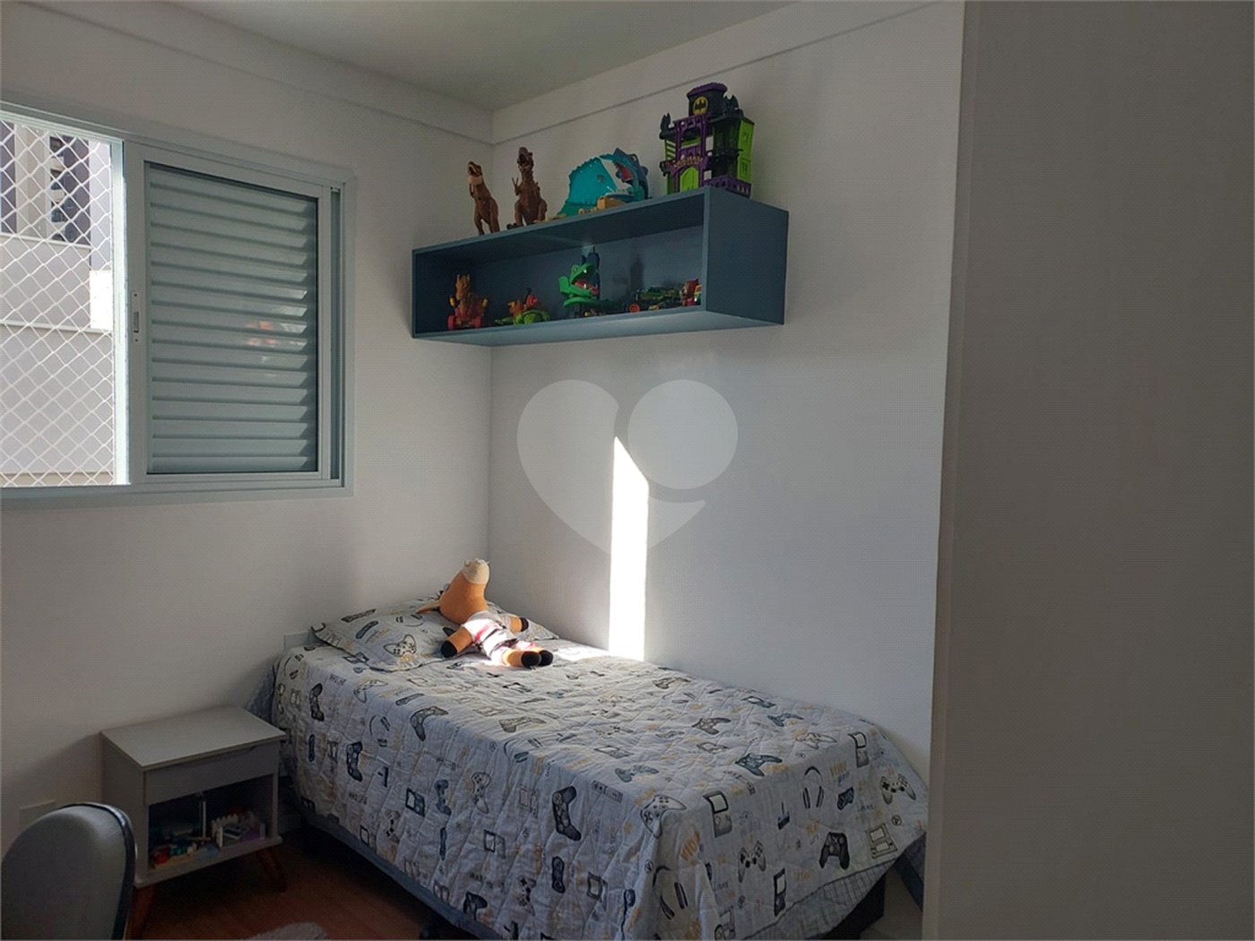 Casa à venda com 3 quartos, sendo 1 suíte, no condomínio Tirreno, Sorocaba - SP