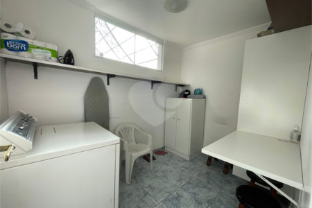 Sobrado à venda com 3 quartos, sendo 2 suítes, em Alto da Boa Vista, São Paulo, SP