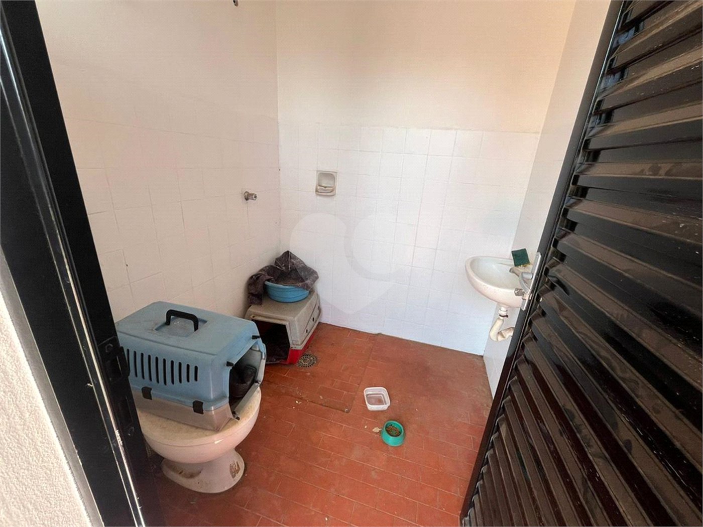 Casa à venda ou para alugar com 2 suítes em Vila Barth, Itapetininga, SP