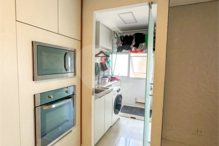 Apartamento à venda com 3 quartos, sendo 1 suíte, no Centro, São Bernardo do Campo, SP