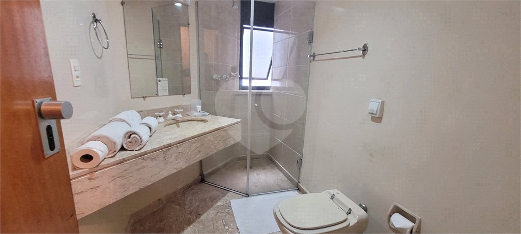 Apartamento à venda com 1 quarto em Campo Belo, São Paulo, SP