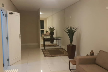 Apartamento Amplo a Apenas 120 Metros da Praia – Localização Privilegiada na Ponta da Praia!