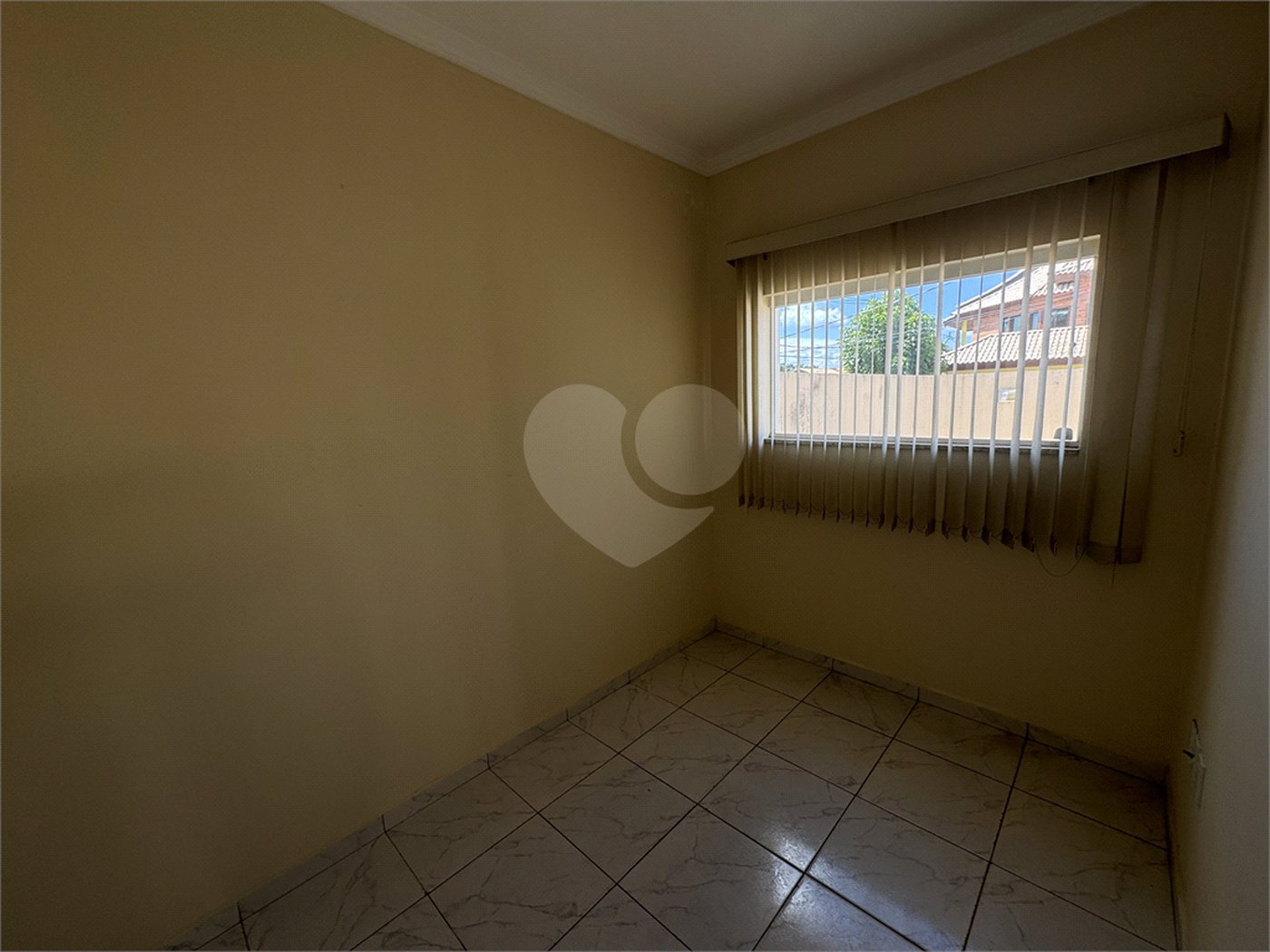 Casa à venda ou para alugar com 4 quartos, sendo 2 suítes, no condomínio Ibiti do Paço, Sorocaba - SP