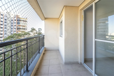 Apartamento à venda com 3 quartos, sendo 1 suíte, em Jardim Parque Morumbi, São Paulo, SP
