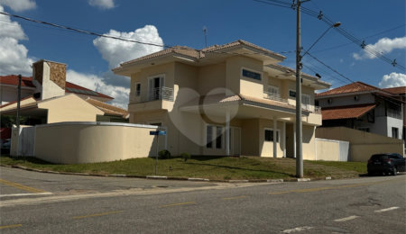 Casa à venda ou para alugar com 4 quartos, sendo 2 suítes, no condomínio Ibiti do Paço, Sorocaba - SP