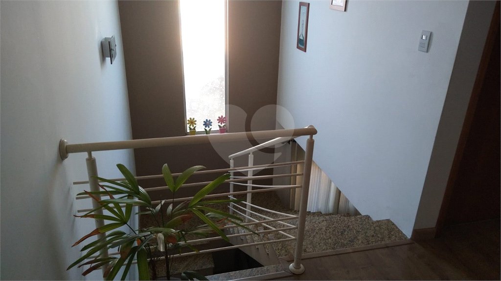 Sobrado à venda com 3 quartos, sendo 1 suíte, em Vila Suissa, Mogi das Cruzes, SP