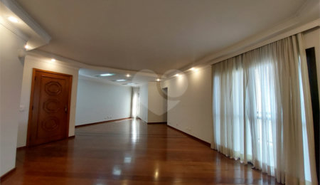 Apartamento à venda com 3 quartos, sendo 1 suíte,  em Parque São Domingos, São Paulo, SP