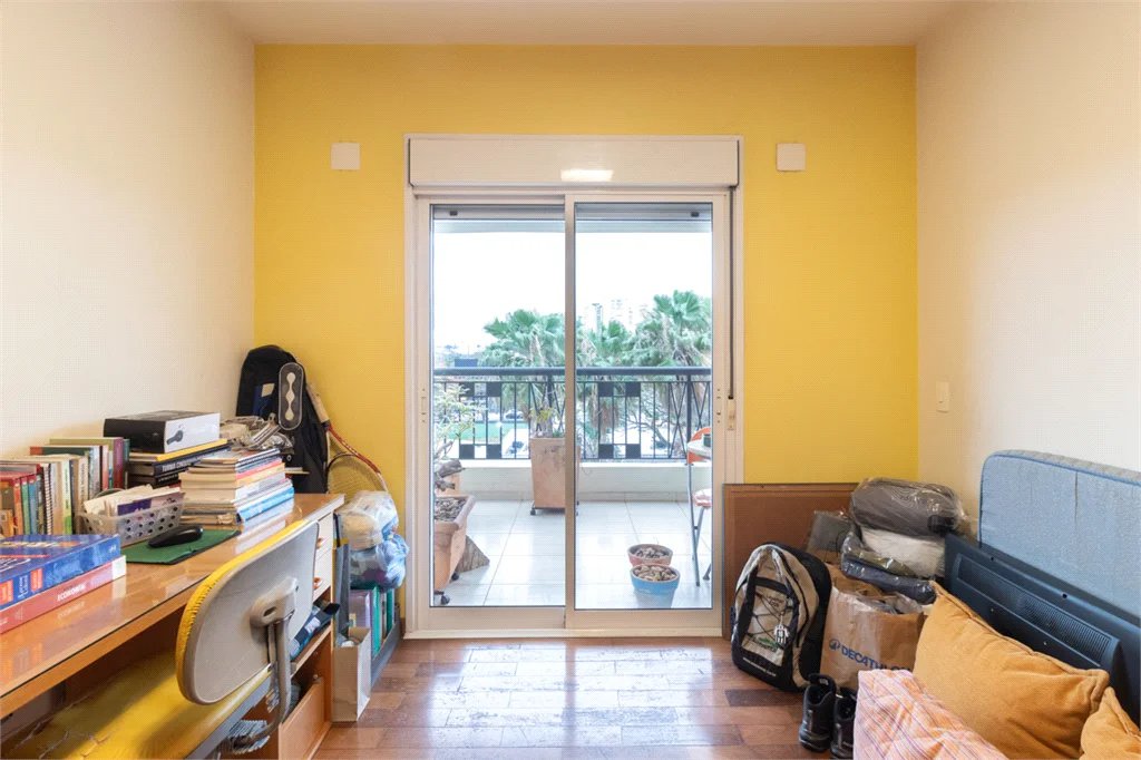 Apartamento à venda com 4 quartos, sendo 2 suítes, em Alto de Pinheiros, São Paulo, SP