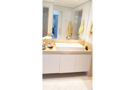 Apartamento à venda com 3 quartos, sendo 1 suíte, em Moema, São Paulo, SP