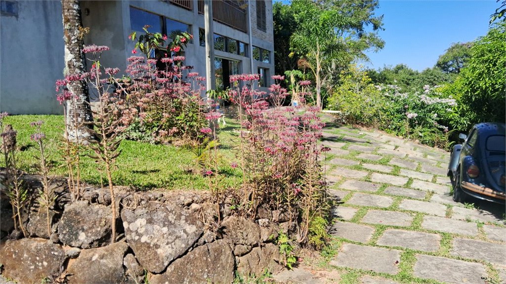 Chácara à venda com 4 quartos em Mato Dentro, Mairiporã, SP