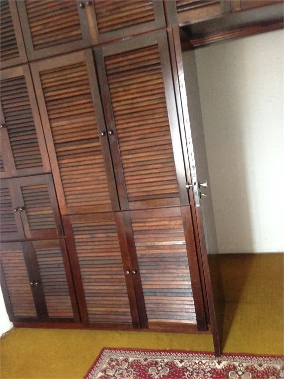 Sobrado à venda com 4 quartos, sendo 1 suíte, em Jardim Celeste, São Paulo, SP