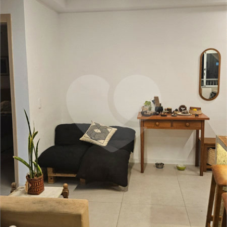 Apartamento à venda com 2 quartos em Vila Oliveira, Mogi das Cruzes, SP