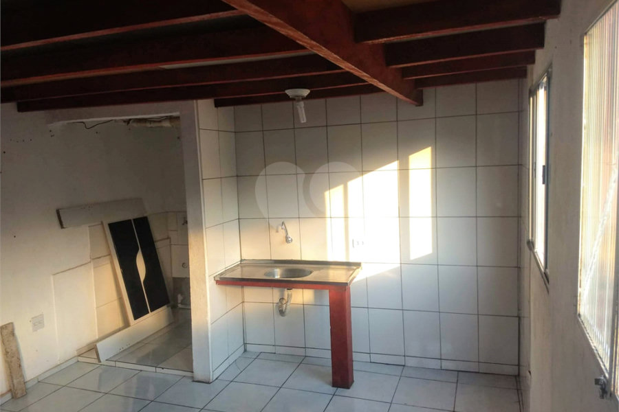 Sobrado à venda com 3 quartos em Serra da Cantareira, Mairiporã, SP