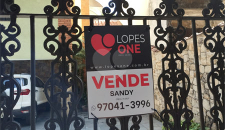 Sobrado à venda com 4 quartos, sendo 1 suíte,  em Tremembé, São Paulo, SP