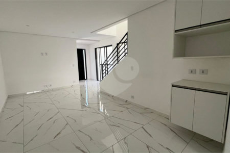 Sobrado à venda ou para alugar com 3 quartos, sendo 1 suíte, em Jardim dos Pinheiros, Atibaia, SP