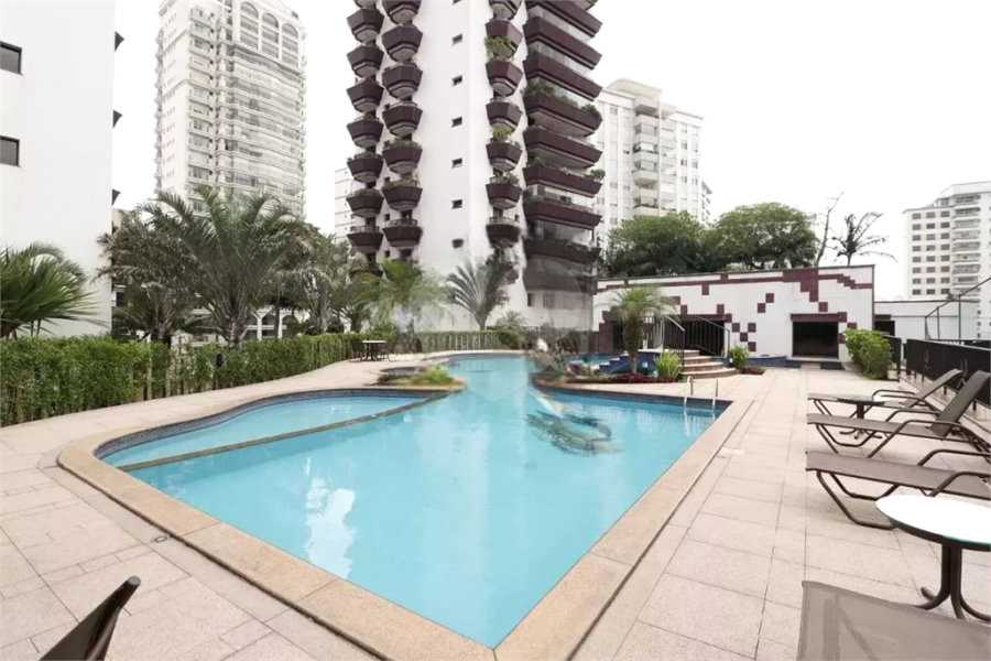 Apartamento à venda com 3 suítes em Santana, São Paulo, SP