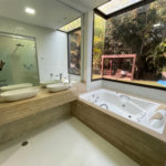 Casa à venda com 4 suítes no condomínio Aruã  Eco Park, Mogi das Cruzes - SP