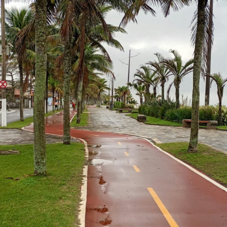 Apartamento Frente Mar em Solemar – Praia Grande