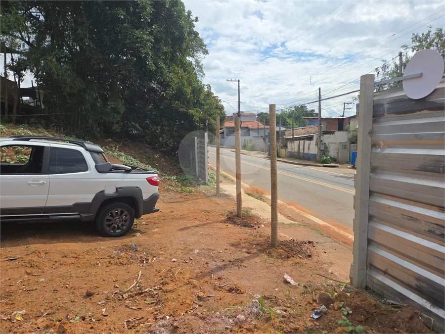 Terreno em Atibaia com 3.000 metros para locação, ótimo para transportadora, pátio de veículos, mecânica pesada