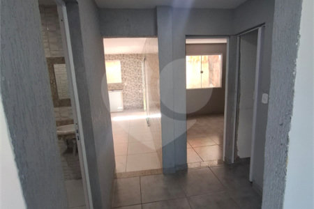 Casa para alugar com 4 quartos em Campo Grande, Rio de Janeiro, RJ