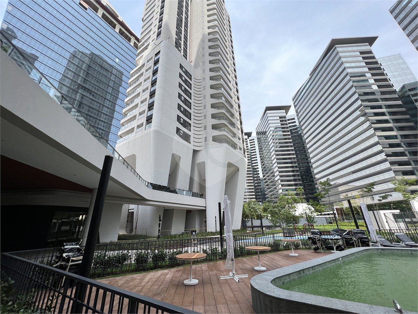 Apartamento à venda com 4 suítes em Chácara Santo Antônio (zona Sul), São Paulo, SP