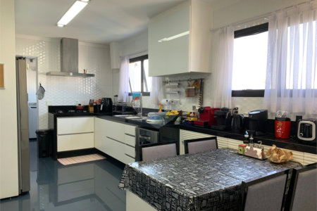 Cobertura à venda com 4 quartos, sendo 2 suítes, em Campo Belo, São Paulo, SP