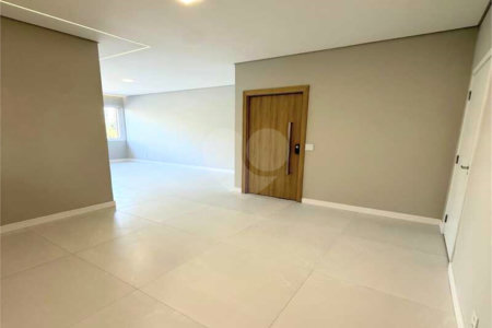 Apartamento à venda com 3 quartos, sendo 1 suíte, em Laranjeiras, Rio de Janeiro, RJ