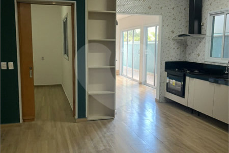 Casa à venda ou para alugar com 2 quartos, sendo 4 suítes, no condomínio Residencial Jardim Bréscia, Indaiatuba - SP