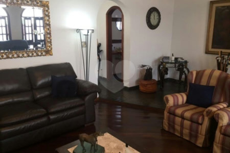 Sobrado à venda com 3 quartos, sendo 1 suíte,  em Água Fria, São Paulo, SP