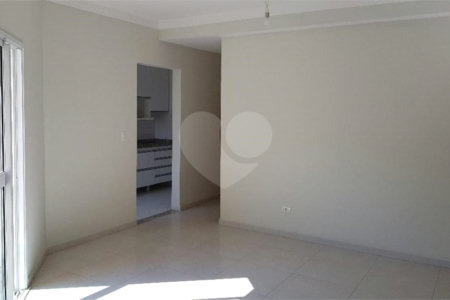 Apartamento à venda com 3 quartos, sendo 1 suíte, em Nova Petrópolis, São Bernardo do Campo, SP