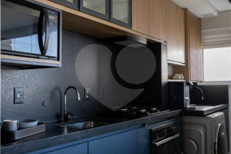 Apartamento à venda com 3 quartos, sendo 1 suíte,  em Alto da Lapa, São Paulo, SP