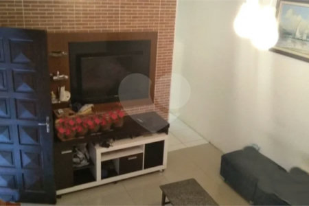 Sobrado à venda com 2 quartos, sendo 1 suíte, em Vila Medeiros, São Paulo, SP