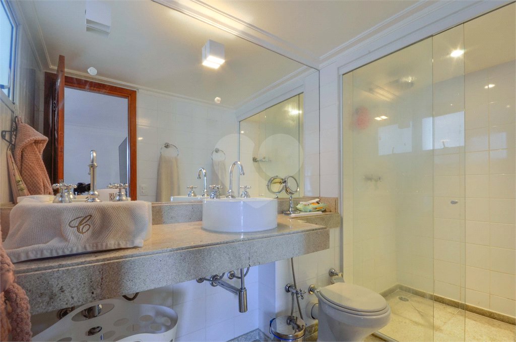 Casa à venda com 5 quartos, sendo 4 suítes, no condomínio Espaço Mobile - Real Parque, São Paulo - SP