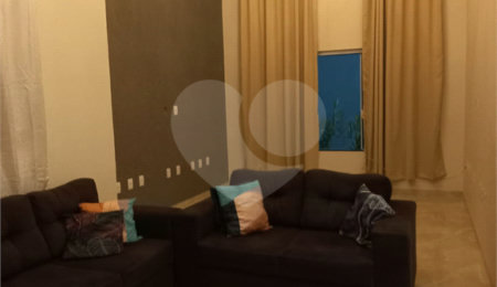 Casa à venda com 3 quartos, sendo 2 suítes, em Jardim Botânico, Olímpia, SP